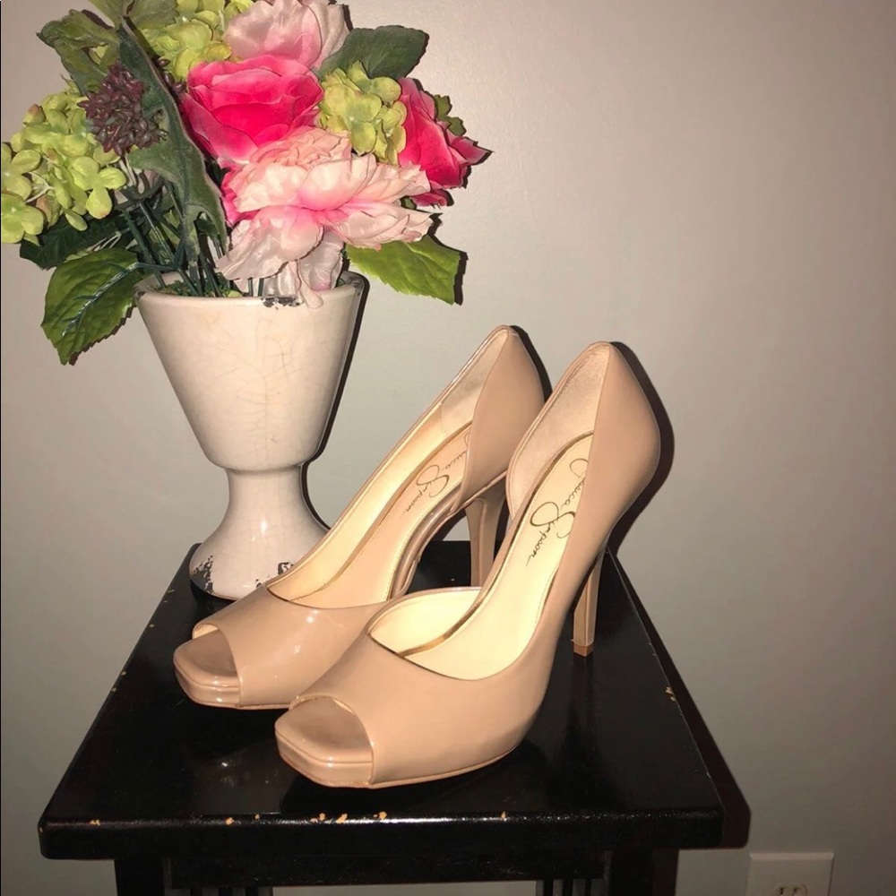 Jessica Simpson Nude Pumps